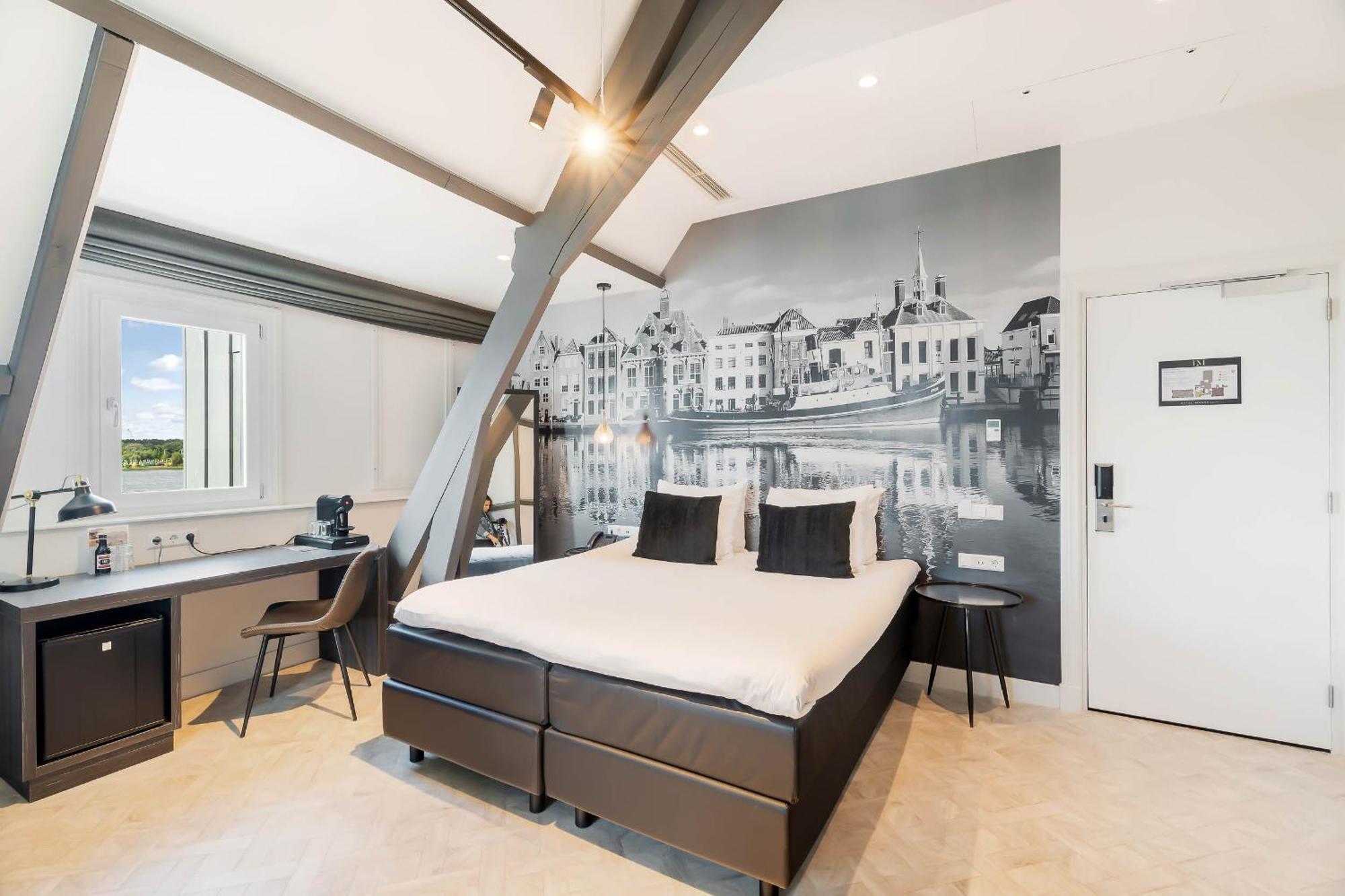 Hotel มาสเลาส์ ภายนอก รูปภาพ